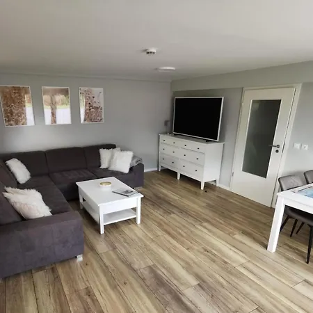 Ruegenferienhaus Souterrain By Interhome Lägenhet